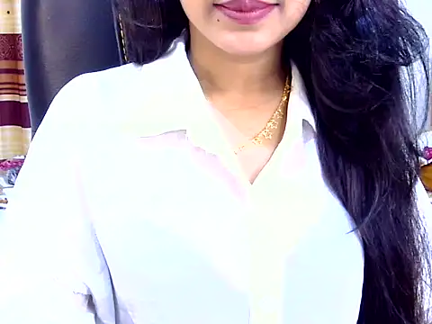 Snapshot of Noor_Zarin chatting on May 2026 06:42:01 AM Noor Zarin online show from May 2026 06:42:01 AM