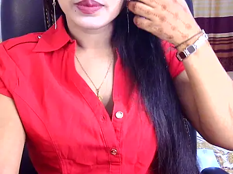 Snapshot of Noor_Zarin chatting on June 2026 04:45:01 PM Noor Zarin online show from June 2026 04:45:01 PM