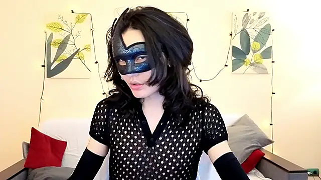 FormOverFear online show from April 2026 03:38:01 AM