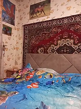 AuroKaria online show from June 2026 06:51:02 PM