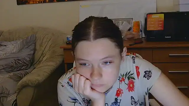Snapshot of JessicaHolland1 chatting on July 2026 05:48:02 PM JessicaHolland1 online show from July 2026 05:48:02 PM