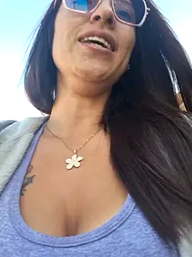 Snapshot of VALERY-94 chatting on June 2026 12:14:02 PM VALERY-94 online show from June 2026 12:14:02 PM