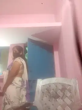 Snapshot of SEEMA_012 chatting on April 2026 05:34:02 AM SEEMA 012 online show from April 2026 05:34:02 AM