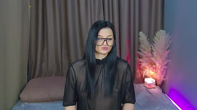 JennyJordans online show from April 2026 01:00:02 AM