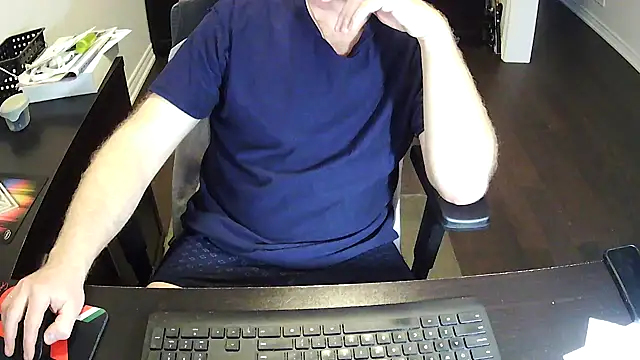 Snapshot of Shalun2000 chatting on May 2026 11:33:02 PM Shalun2000 online show from May 2026 11:33:02 PM