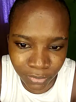 Snapshot of ZaraSavage111 chatting on April 2026 12:27:01 PM ZaraSavage111 online show from April 2026 12:27:01 PM