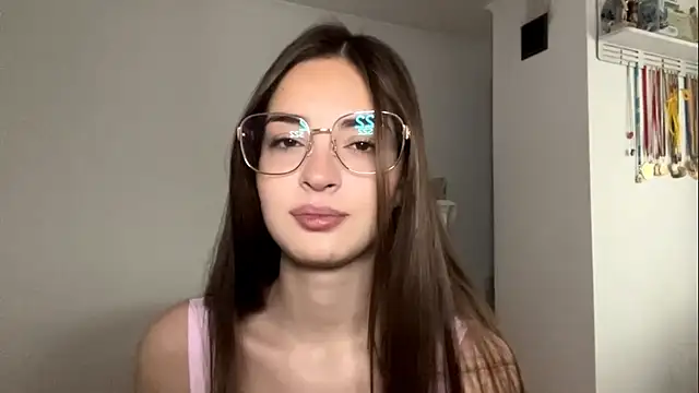 Snapshot of Rita_Sargoni chatting on April 2026 05:18:02 AM Rita Sargoni online show from April 2026 05:18:02 AM