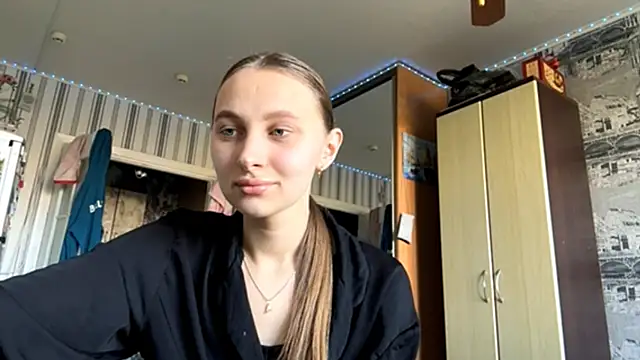 Snapshot of AiConzemius chatting on April 2026 02:19:01 PM AiConzemius online show from April 2026 02:19:01 PM