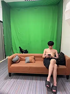 Snapshot of wxh8866 chatting on April 2026 08:48:01 AM wxh8866 online show from April 2026 08:48:01 AM