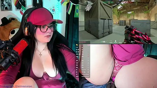 Snapshot of EternaAura_ chatting on June 2026 01:57:02 PM EternaAura online show from June 2026 01:57:02 PM