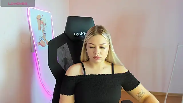 AmeliePeach online show from August 2026 08:02:02 AM