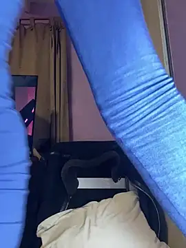 Snapshot of Juliett06 chatting on April 2026 12:49:02 AM Juliett06 online show from April 2026 12:49:02 AM