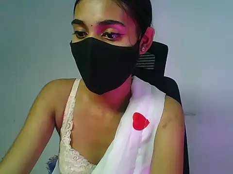 Shanaya xo online show from July 2026 06:24:02 PM