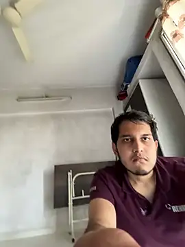 Intruder  8 online show from May 2026 06:52:01 AM