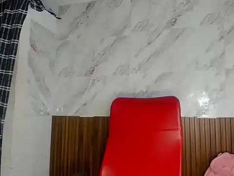 stefani robles online show from June 2026 02:05:01 AM