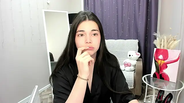 Snapshot of Arianna_Grandi chatting on May 2026 08:03:02 PM Arianna Grandi online show from May 2026 08:03:02 PM