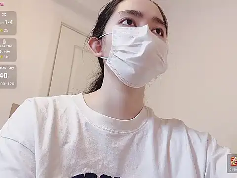 Snapshot of Tingting-188 chatting on April 2026 08:25:01 AM Tingting-188 online show from April 2026 08:25:01 AM