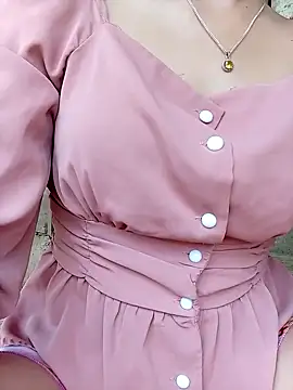 Snapshot of minachao121 chatting on April 2026 03:02:01 AM minachao121 online show from April 2026 03:02:01 AM