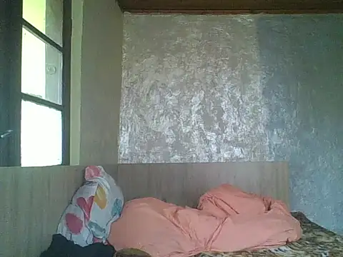 robertmrn112 online show from May 2026 02:23:01 PM