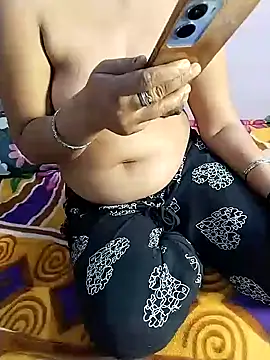 Snapshot of Reshmi54 chatting on April 2026 04:51:02 PM Reshmi54 online show from April 2026 04:51:02 PM