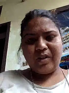 Simisingh1 online show from April 2026 07:22:01 AM