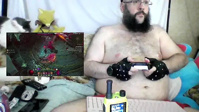 Snapshot of BriTheTopBear chatting on June 2026 02:24:02 AM BriTheTopBear online show from June 2026 02:24:02 AM