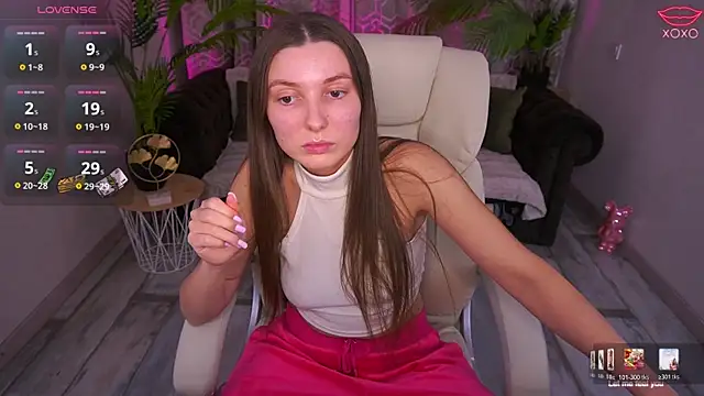 AshleyBaie online show from April 2026 12:32:01 PM