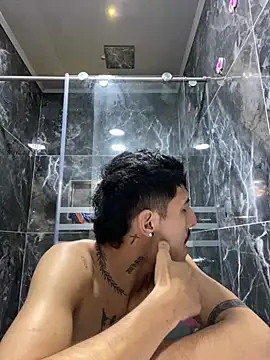 ALEXXXTREM69 online show from May 2026 04:29:02 AM