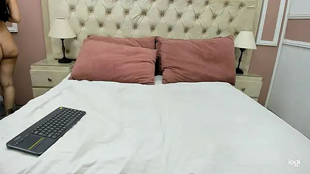 lala ink  online show from May 2026 02:02:02 PM