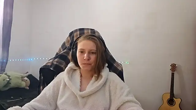 Snapshot of WesleyFrohling chatting on April 2026 09:47:01 AM WesleyFrohling online show from April 2026 09:47:01 AM