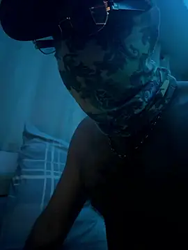 Veyronyx online show from April 2026 06:30:02 PM