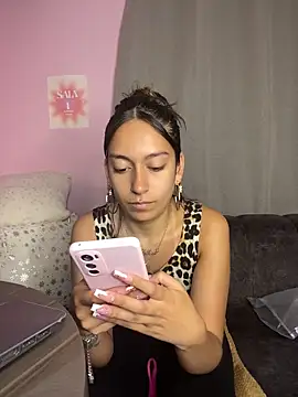 DulceLatinaxo online show from May 2026 10:06:02 PM