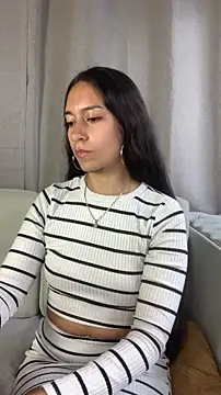 Snapshot of DulceLatinaxo chatting on June 2026 09:42:01 PM DulceLatinaxo online show from June 2026 09:42:01 PM