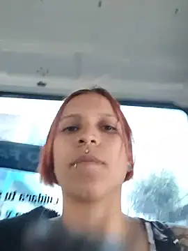 Mia 0-4 online show from May 2026 07:52:02 PM