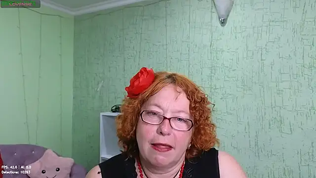 Snapshot of Fara_Flutte chatting on June 2026 10:25:01 AM Fara Flutte online show from June 2026 10:25:01 AM