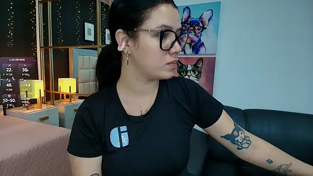 aria bloomer online show from May 2026 12:11:01 PM