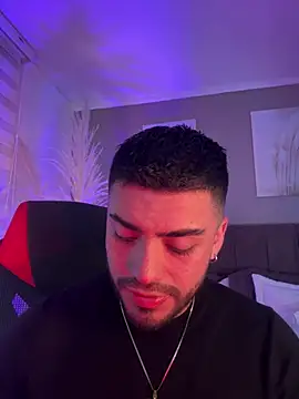 Snapshot of Alexander_Diazz chatting on July 2026 01:55:01 AM Alexander Diazz online show from July 2026 01:55:01 AM