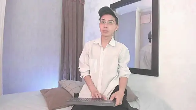 youn rider online show from May 2026 07:53:01 PM
