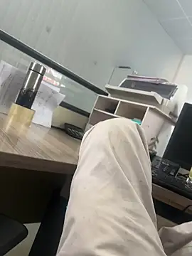 Snapshot of sakunx2028 chatting on April 2026 04:34:01 AM sakunx2028 online show from April 2026 04:34:01 AM