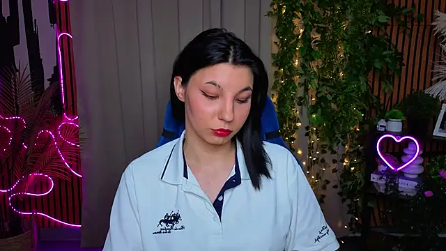 SharonBrowns online show from April 2026 04:52:02 PM