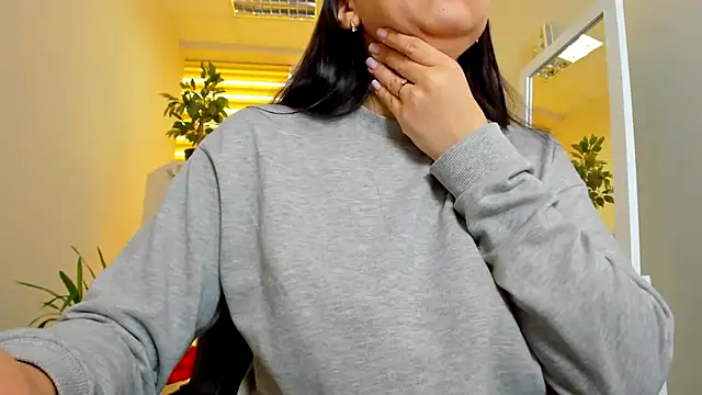 Tianniaa online show from April 2026 07:44:02 AM