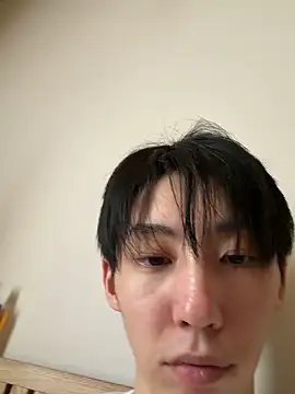 Snapshot of akty233 chatting on April 2026 05:29:02 AM akty233 online show from April 2026 05:29:02 AM