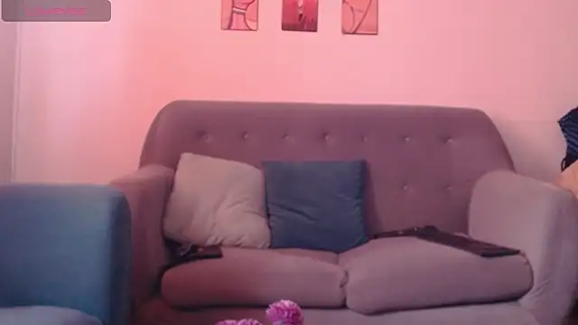 SEXXADDICTXXX online show from April 2026 05:30:01 PM