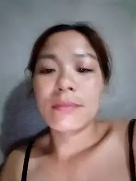 mia0033 online show from April 2026 02:33:01 PM