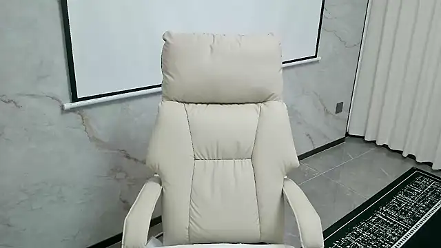 LUNYI-CC online show from July 2026 11:38:02 AM