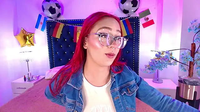 Amelie adams online show from June 2026 11:12:02 AM