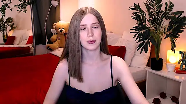 Snapshot of cheeky_chick chatting on June 2026 02:01:02 PM cheeky chick online show from June 2026 02:01:02 PM