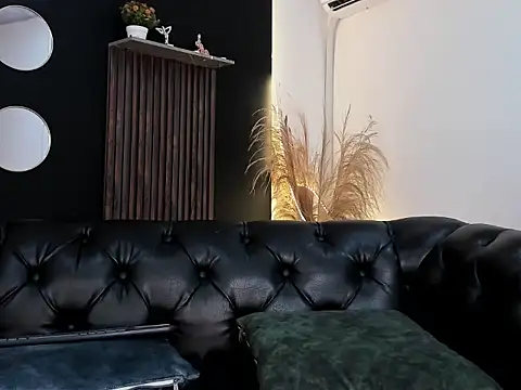 Snapshot of Coleth_Foster chatting on April 2026 04:01:01 PM Coleth Foster online show from April 2026 04:01:01 PM