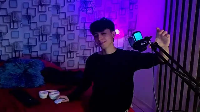Twink Sebas7 online show from June 2026 12:08:01 PM