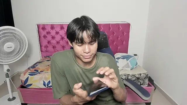 skinny sam online show from June 2026 04:56:01 AM